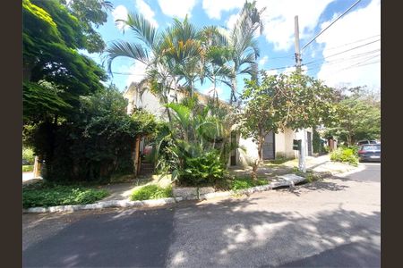 Casa à venda com 3 quartos, 346m² em Lapa, São Paulo