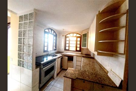Casa à venda com 3 quartos, 346m² em Lapa, São Paulo