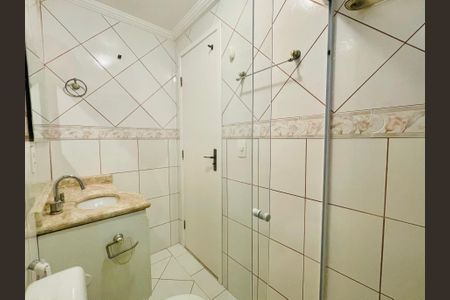 Apartamento à venda com 74m², 2 quartos e 1 vaga Apartamento à venda com 74m², 2 quartos e 1 vagaBanheiro 2