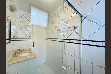 Apartamento à venda com 74m², 2 quartos e 1 vaga Apartamento à venda com 74m², 2 quartos e 1 vagaBanheiro 1