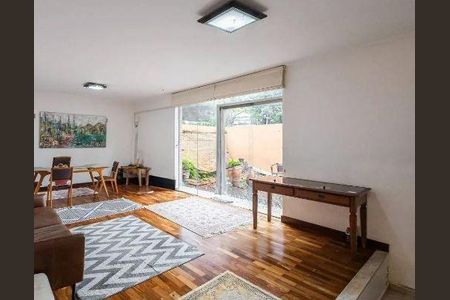 Casa à venda com 3 quartos, 288m² em Vila Madalena, São Paulo