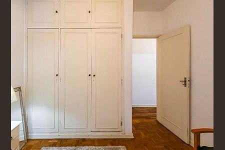 Casa à venda com 3 quartos, 288m² em Vila Madalena, São Paulo