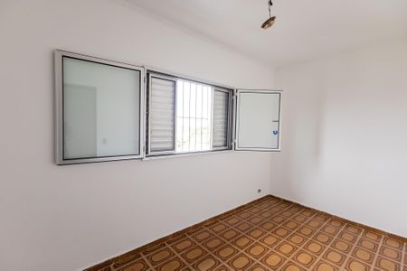 Casa à venda com 105m², 4 quartos e 2 vagas Casa à venda com 105m², 4 quartos e 2 vagasQuarto 3