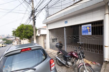 Casa à venda com 105m², 4 quartos e 2 vagas Casa à venda com 105m², 4 quartos e 2 vagasPlaca