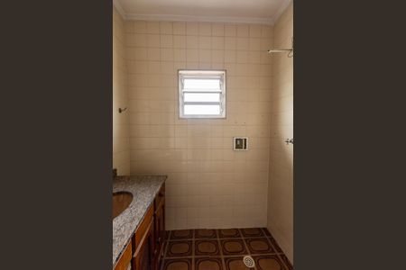 Casa à venda com 105m², 4 quartos e 2 vagas Casa à venda com 105m², 4 quartos e 2 vagasBanheiro Social 1