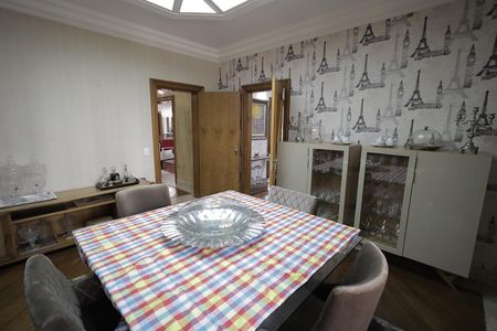 Apartamento à venda com 440m², 5 quartos e 4 vagas Apartamento à venda com 440m², 5 quartos e 4 vagasCopa