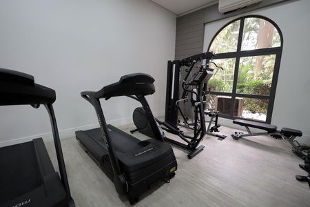 Apartamento à venda com 440m², 5 quartos e 4 vagas Apartamento à venda com 440m², 5 quartos e 4 vagasÁrea comum - Academia