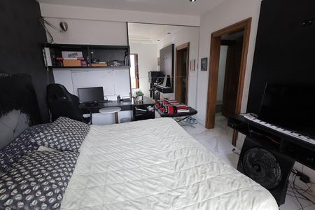 Apartamento à venda com 440m², 5 quartos e 4 vagas Apartamento à venda com 440m², 5 quartos e 4 vagasSuíte 4