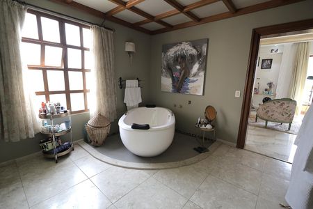 Apartamento à venda com 440m², 5 quartos e 4 vagas Apartamento à venda com 440m², 5 quartos e 4 vagasEspaço Relaxante