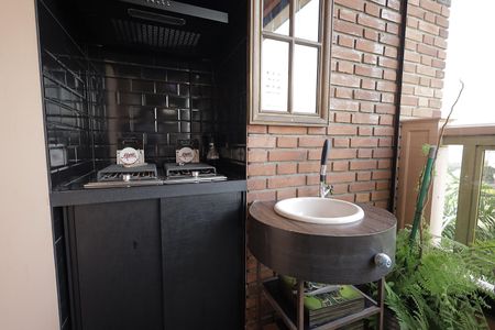 Apartamento à venda com 440m², 5 quartos e 4 vagas Apartamento à venda com 440m², 5 quartos e 4 vagasSacada