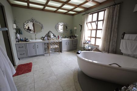 Apartamento à venda com 440m², 5 quartos e 4 vagas Apartamento à venda com 440m², 5 quartos e 4 vagasEspaço Relaxante