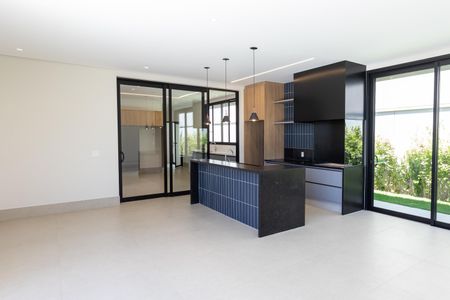 Casa à venda com 450m², 4 quartos e 6 vagas Casa à venda com 450m², 4 quartos e 6 vagasChurrasqueira