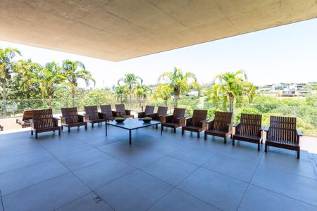 Casa à venda com 450m², 4 quartos e 6 vagas Casa à venda com 450m², 4 quartos e 6 vagasÁrea comum - Lounge