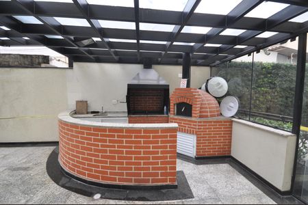 Apartamento à venda com 110m², 4 quartos e 2 vagasÁrea comum - Churrasqueira