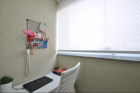 Apartamento à venda com 110m², 4 quartos e 2 vagasVaranda Suíte