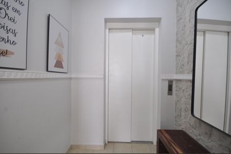 Apartamento à venda com 110m², 4 quartos e 2 vagasHall privativo