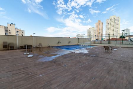 Apartamento para alugar com 274m², 3 quartos e 4 vagas Apartamento para alugar com 274m², 3 quartos e 4 vagasÁrea comum - Piscina