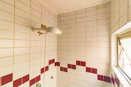 Casa à venda com 100m², 3 quartos e 2 vagasBanheiro Social