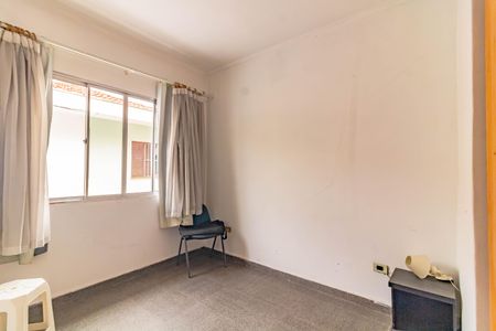 Casa à venda com 100m², 3 quartos e 2 vagasQuarto de Serviço