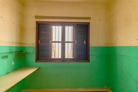 Casa à venda com 100m², 3 quartos e 2 vagasQuarto