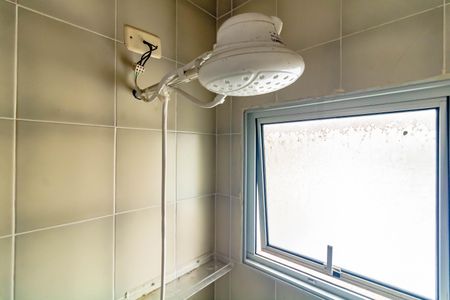 Casa à venda com 100m², 3 quartos e 2 vagasBanheiro de Serviço