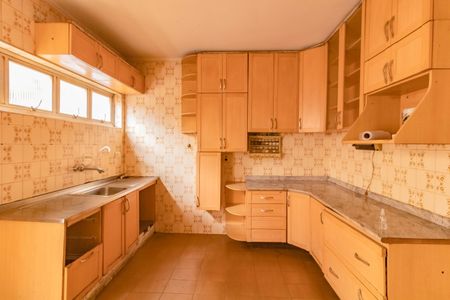 Casa à venda com 100m², 3 quartos e 2 vagasCozinha