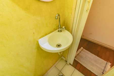 Casa à venda com 100m², 3 quartos e 2 vagasLavabo