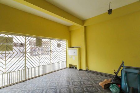 Casa à venda com 260m², 3 quartos e 2 vagas Casa à venda com 260m², 3 quartos e 2 vagasGaragem