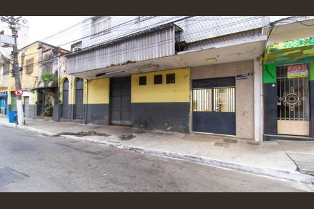 Apartamento para alugar com 130m², 2 quartos e sem vaga Apartamento para alugar com 130m², 2 quartos e sem vagaFachada