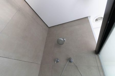 Studio à venda com 20m², 1 quarto e sem vaga Studio à venda com 20m², 1 quarto e sem vagaBanheiro