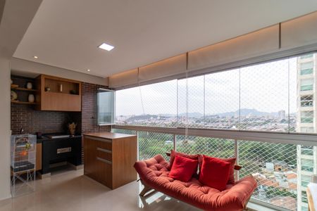 Apartamento à venda com 129m², 3 quartos e 2 vagas Apartamento à venda com 129m², 3 quartos e 2 vagasVaranda