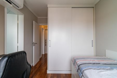 Apartamento à venda com 129m², 3 quartos e 2 vagas Apartamento à venda com 129m², 3 quartos e 2 vagasSuíte 2