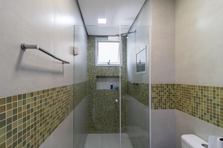 Apartamento à venda com 129m², 3 quartos e 2 vagas Apartamento à venda com 129m², 3 quartos e 2 vagasBanheiro da Suíte 1