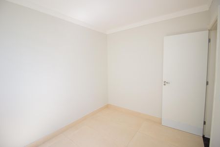 Quarto 1 de apartamento à venda com 2 quartos, 45m² em Fonte Grande, Contagem