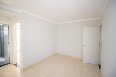 Sala de apartamento à venda com 2 quartos, 45m² em Fonte Grande, Contagem