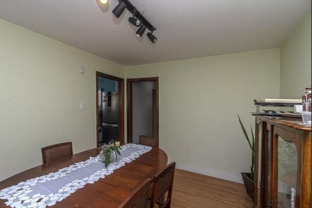 Casa à venda com 300m², 3 quartos e 7 vagassala de jantar_4