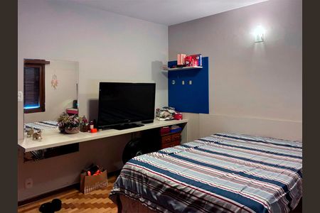 Casa à venda com 300m², 3 quartos e 7 vagassuíte_2