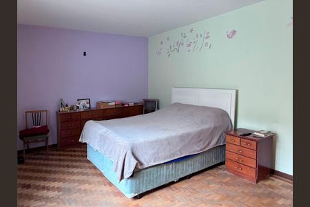 Casa à venda com 300m², 3 quartos e 7 vagasquarto 2_2