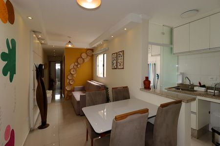 Sala de apartamento à venda com 2 quartos, 48m² em Utinga, Santo André