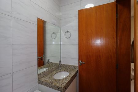 Apartamento à venda com 49m², 2 quartos e 1 vagaBanheiro Social
