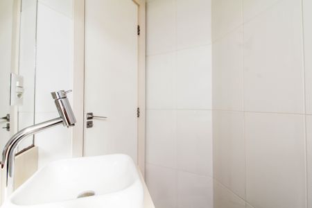 Apartamento à venda com 46m², 1 quarto e 2 vagas Apartamento à venda com 46m², 1 quarto e 2 vagasBanheiro