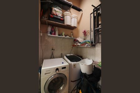 Casa à venda com 222m², 4 quartos e 6 vagasÁrea comum