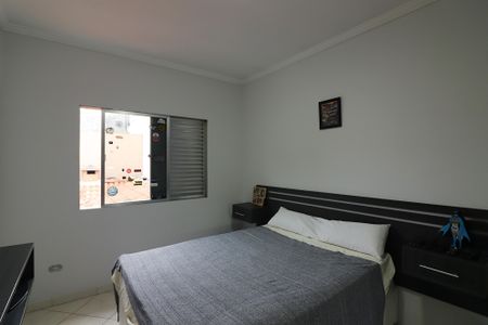 Casa à venda com 222m², 4 quartos e 6 vagasQuarto 4 - Suíte