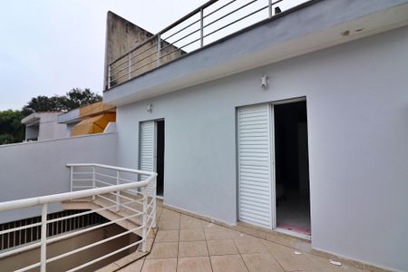 Casa à venda com 222m², 4 quartos e 6 vagasQuarto 2 Varanda 
