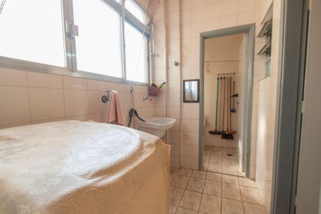 Apartamento à venda com 135m², 3 quartos e 1 vaga Apartamento à venda com 135m², 3 quartos e 1 vagaÁrea de serviço