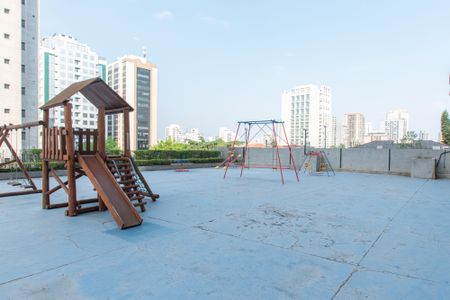 Apartamento à venda com 135m², 3 quartos e 1 vaga Apartamento à venda com 135m², 3 quartos e 1 vagaÁrea comum