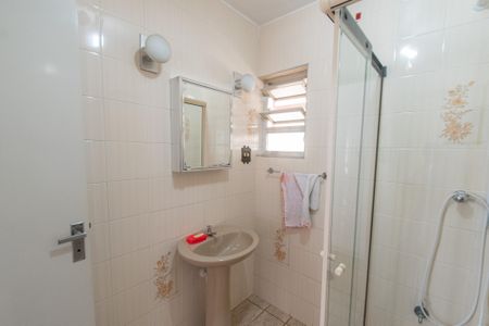 Apartamento à venda com 135m², 3 quartos e 1 vaga Apartamento à venda com 135m², 3 quartos e 1 vagaBanheiro 2