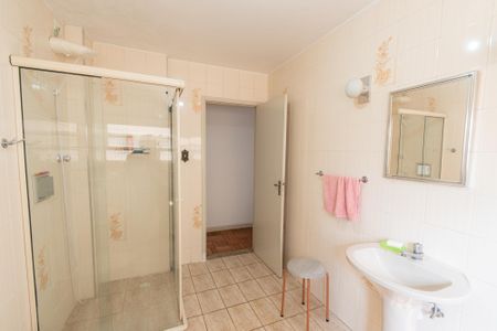 Apartamento à venda com 135m², 3 quartos e 1 vaga Apartamento à venda com 135m², 3 quartos e 1 vagaBanheiro 1
