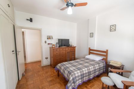 Apartamento à venda com 135m², 3 quartos e 1 vaga Apartamento à venda com 135m², 3 quartos e 1 vagaQuarto 1