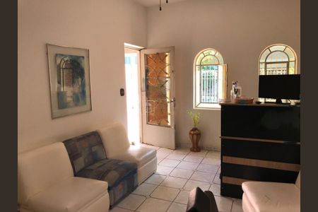 Casa à venda com 3 quartos, 124m² em Cambuí, Campinas